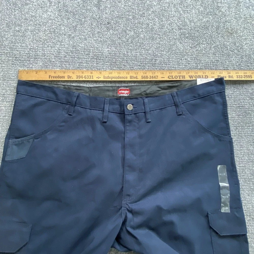 Wrangler Workwear Cargo Pants Mens 44x30 Blue Utility Workwear Industrial Rugged